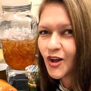 Meet your Posher, Teresa